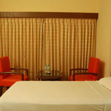 Hotel Park Plaza Madurai Eksteriør bilde