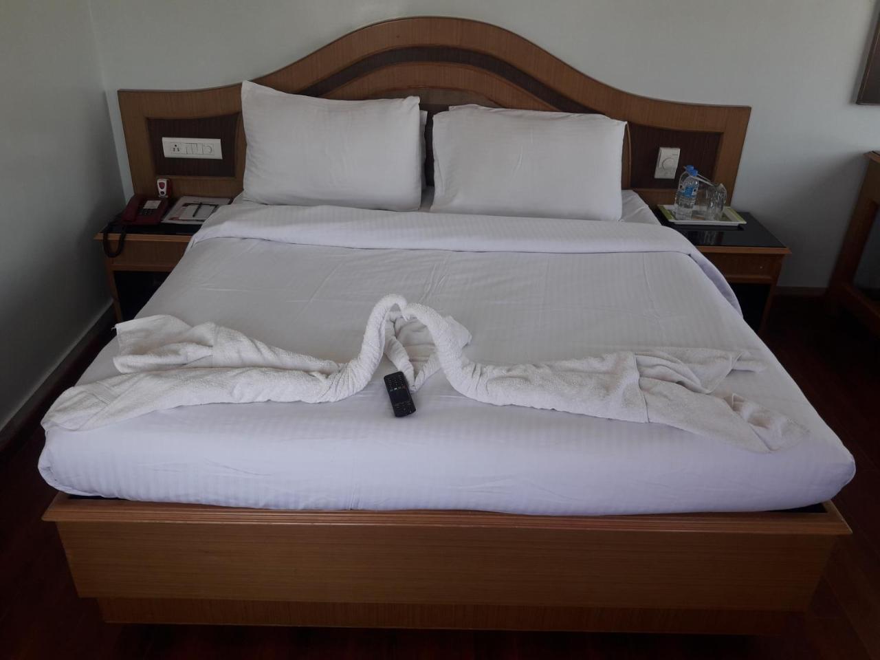 Hotel Park Plaza Madurai Eksteriør bilde