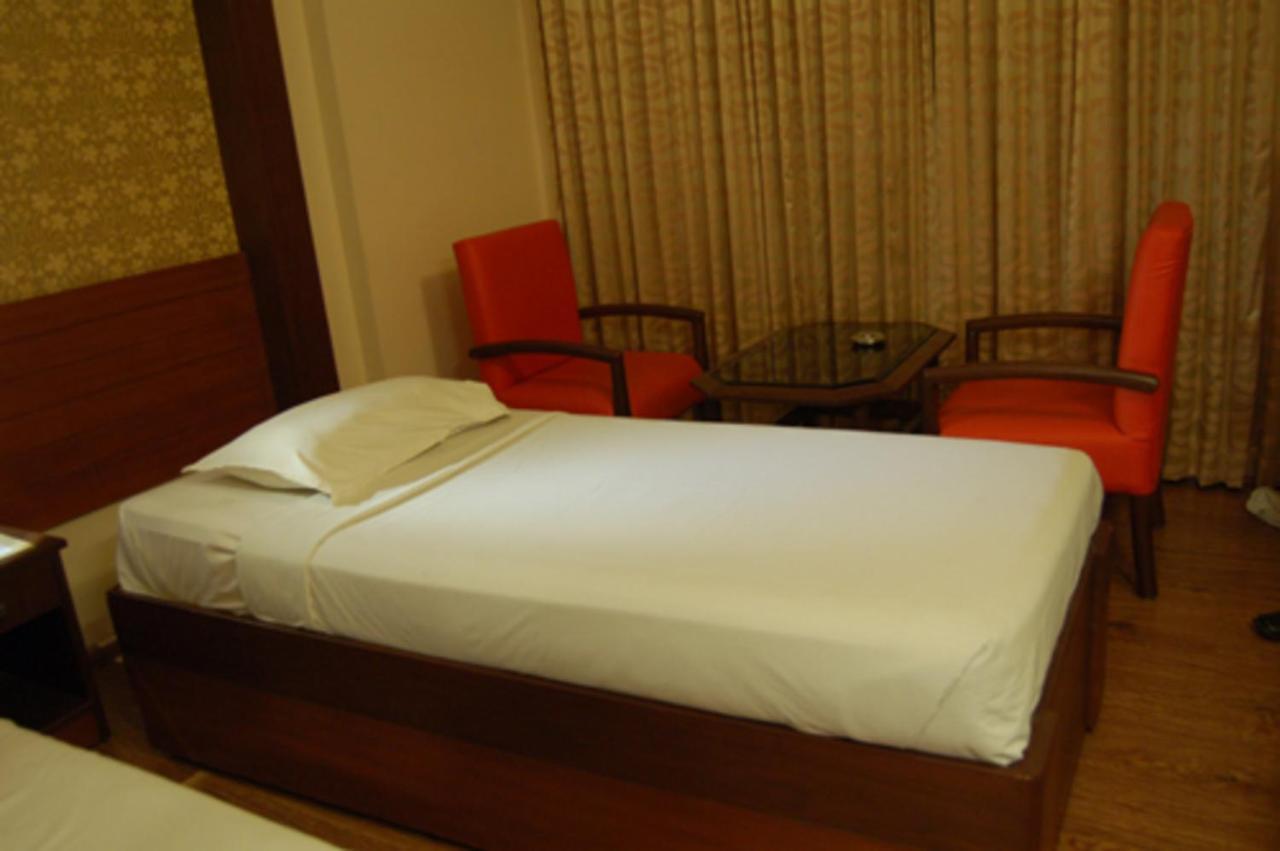 Hotel Park Plaza Madurai Eksteriør bilde